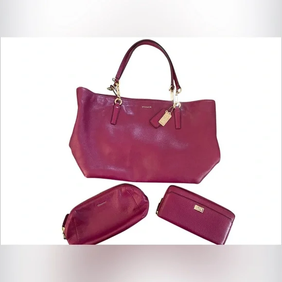 Women’s Coach Handbag, Wallet And Cosmetic Set Hot Pink Or Magenta 16.5 W X 10 H - Picture 2 of 15